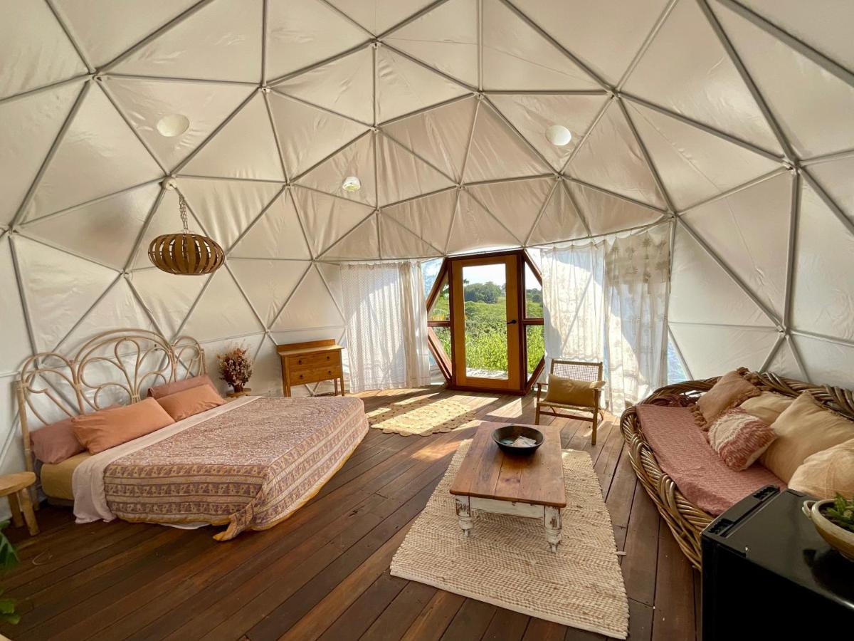 Golden Domes Hotell Cootharaba Exteriör bild